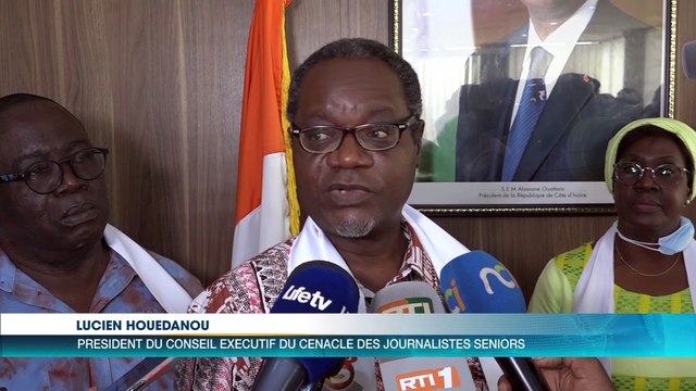 Le ministre Amadou Coulibaly échange avec les membres du Cénacle des journalistes séniors ivoirien