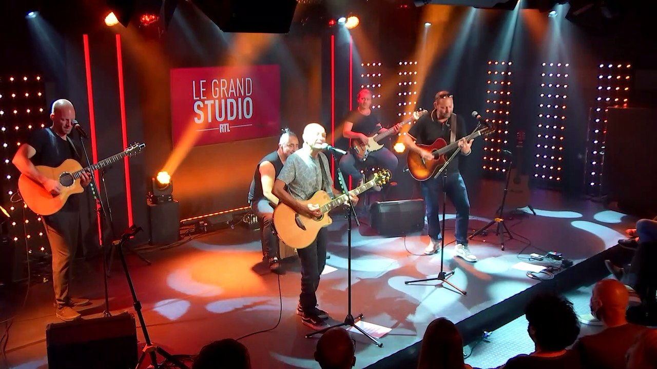 Tryo interprète "Aimer" dans "Le Grand Studio RTL"