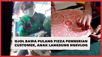 Ojol Bawa Pulang Pizza Pemberian Customer, Anak Langsung Ngevlog Bikin Warganet Mewek