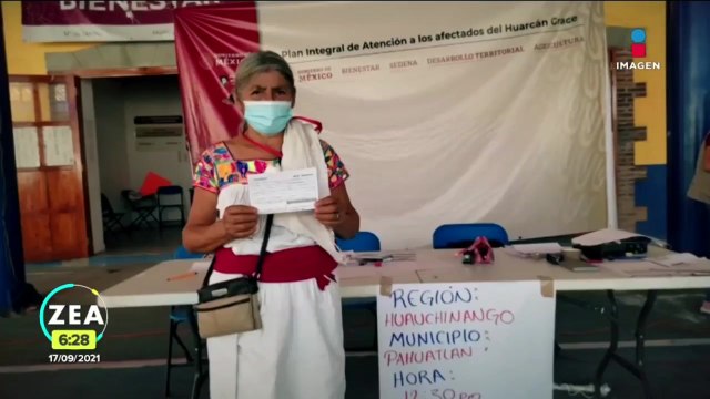 Secretaría del Bienestar entrega apoyos a damnificados por el huracán Grace