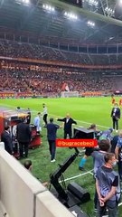 Lazio'nun teknik direktörü Fatih Terim'i görünce...