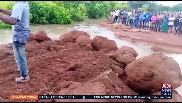 Northern Floods: Construction of Daboya-Chachele-Busunu road destroyed by floods ongoing (17-9-21)