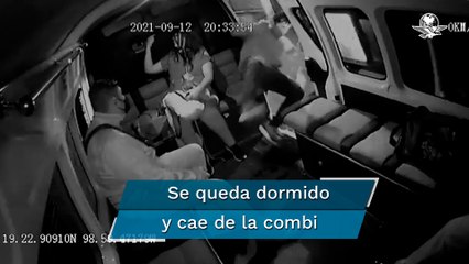 "¡Francisco!" Pasajero cae de combi en Neza al quedarse dormido