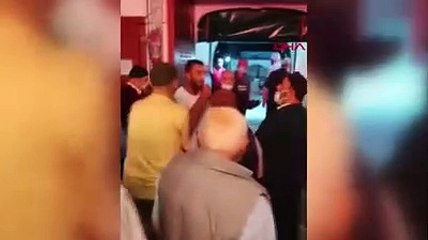 Sultangazi’de camide imam ve cemaate sopalı saldırı