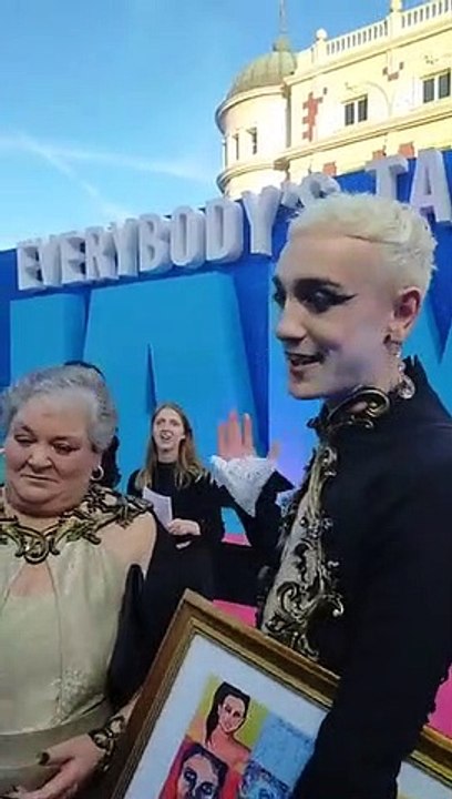 LIVE from the 'pink' carpet at the premiere of Everybody's Talking About Jamie, where the stars of the show have begun to arrive. Faces expected to arrive tonight include lead Max Hardwood, former Sheffield mayor Majid Majid , and the star who started it