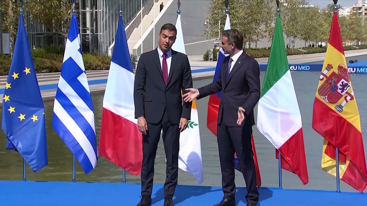 Sánchez habla de cambio climático, migraciones y Afganistán con sus homólogos del MED9