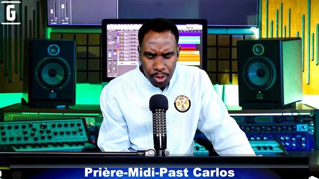 Dieu se lève, ses ennemis se dispersent, et ses adversaires fuient devant sa face