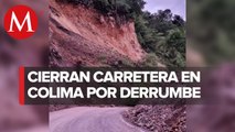 Cerro se derrumba dos veces sobre carretera de Colima; hay un muerto