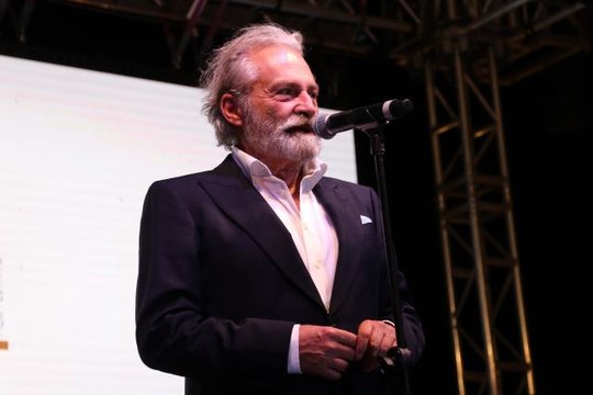 28. Uluslararası Adana Altın Koza Film Festivali'nde Yaşam Boyu Onur Ödülleri törenle verildi