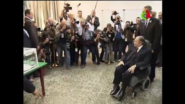Скончался экс-президент Алжира