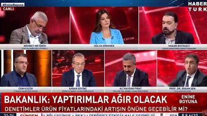 Cem Küçük'ten canlı yayında inciler! Kendisine güldürdü