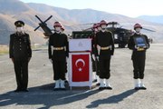 Son dakika haber... Şehit Piyade Uzman Çavuş Ümit Solak'ın cenazesi düzenlenen törenle memleketine gönderildi