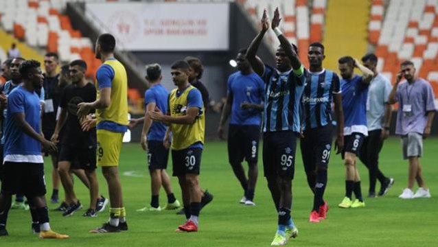 Adana Demirspor, deplasmanda Çaykur Rizespor'u 3-1 mağlup etti! Balotelli ilk galibiyetin mimarlarından oldu