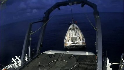 Space X: Επέστρεψαν στη γη οι διαστημικοί τουρίστες