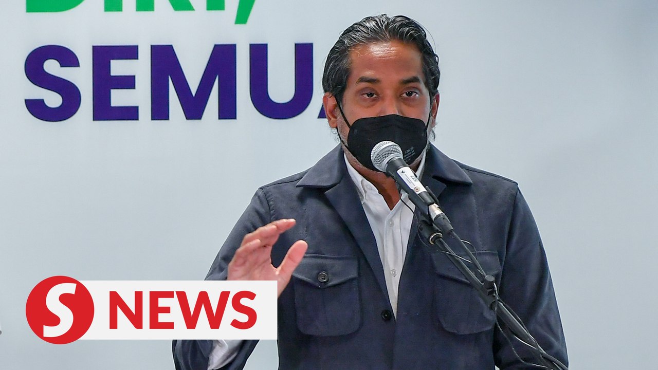 Khairy: Gov’t to discuss penalties for civil servants who refuse to be vaccinated