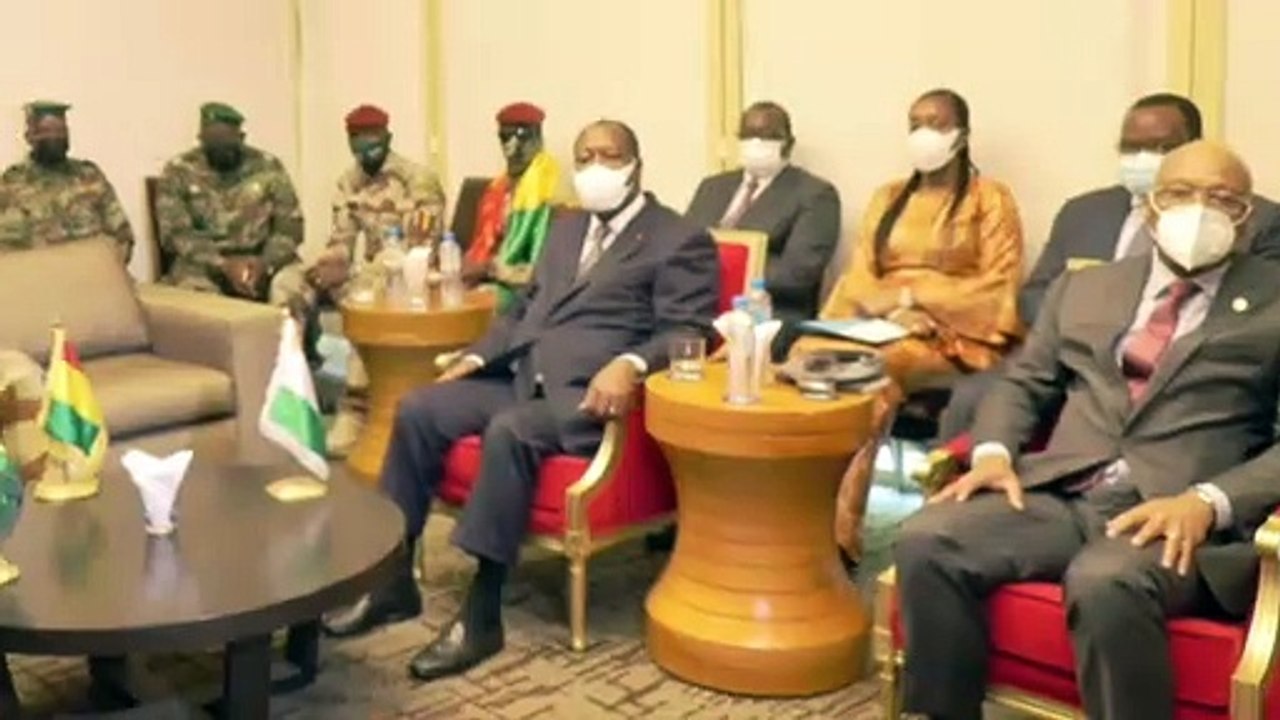 Crise en Guinée : Le Président Alassane Ouattara à Conakry pour échanger avec la junte militaire