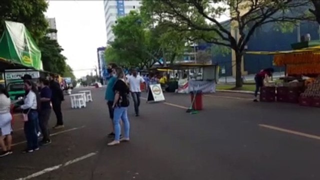 Tradicional Feira do Produtor é realizada em frente à Prefeitura de Cascavel