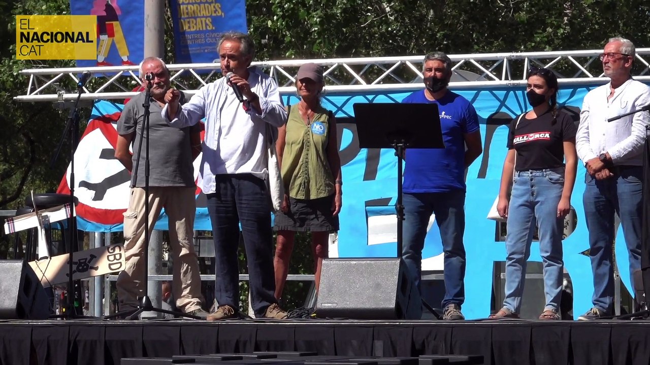 Representants de SOS Costa Brava sobre l’ampliació del Prat: “És un coronavirus ambiental”