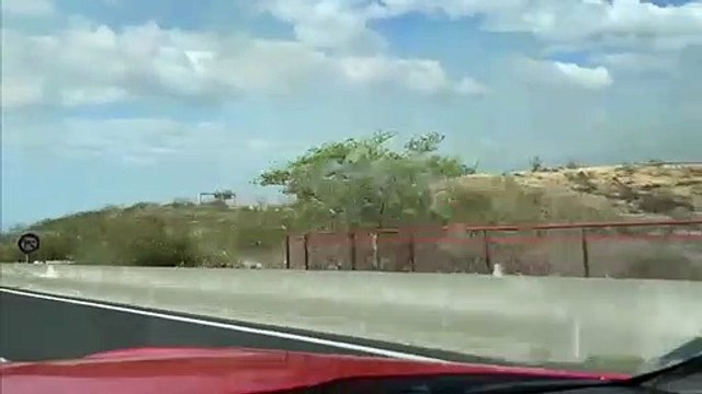 Saint-Paul : Incendie à proximité de la route des Tamarins