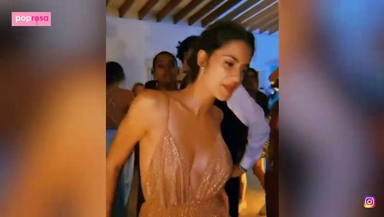 Begoña Vargas y Óscar Casas bailan 'La Rubia Remix' eclipsando a los novios en una boda