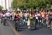 DİYARBAKIR'DA SÜSLÜ KADINLAR BİSİKLET TURU