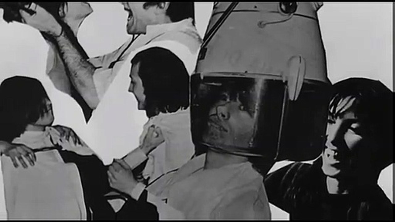 Franco e Ciccio - Veneri in collegio (1966) Primo Tempo
