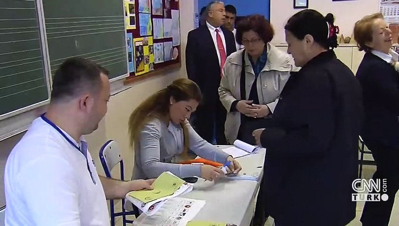 Seçim barajı düşüyor