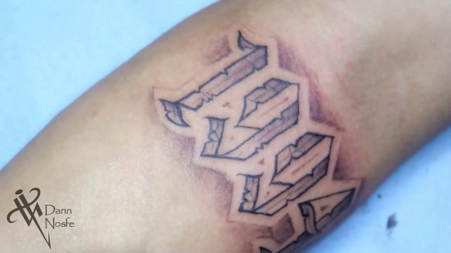✅ Tatuando lettering 1994 Números Góticos tatuando letras chicanas FANCY CHICANO Nosfe Ink tatuajes