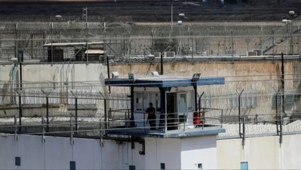انتقاما لسعيهم لنيل الحرية.. إسرائيل تحرم أسرى نفق الحرية من حقوقهم بمحاكمة عادلة