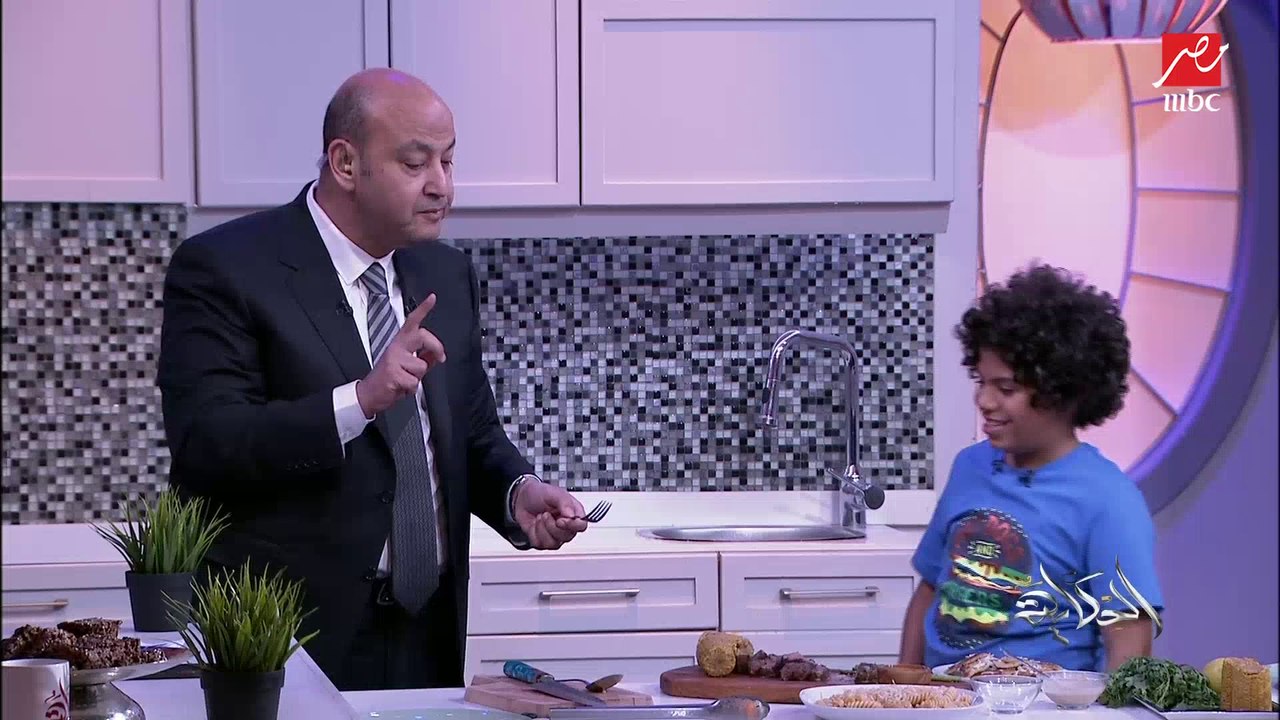 الشيف علاء الشربيني يعلق على طبخ أصغر شيف في مصر: انا حبيت الأكل من كلامكوا.. اللي بعمله في الناس بيطلع عليا دلوقتي