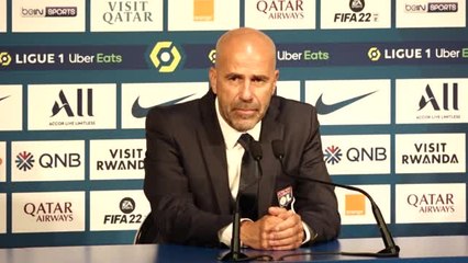 6e j. - Bosz sur le penalty : "Une erreur du VAR, il y avait faute de Neymar"
