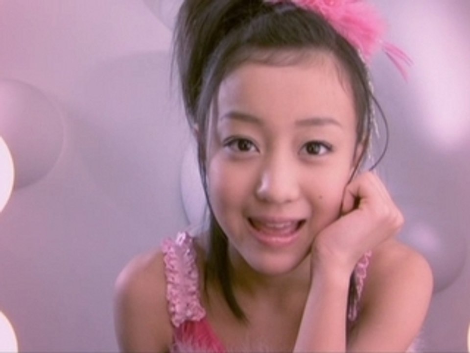 °C-ute - LALALA Shiawase no Uta (Close Up)