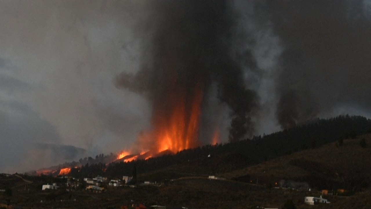 Vulkan Cumbre Vieja ausgebrochen