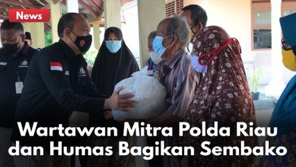 250 PAKER SEMBAKO DIBAGIKAN OLEH HUMAS DAN WARTAWAN MITRA POLDA RIAU UNTUK MASYARAKAT !!