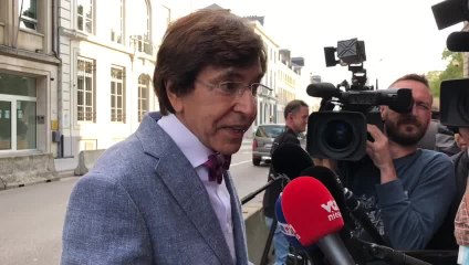 Coronavirus: les masques seront à la décision de chaque région (Elio Di Rupo)
