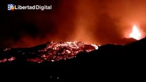 Espectaculares imágenes de la erupción en La Palma grabadas por la Guardia Civil