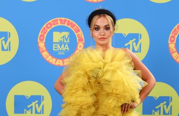 Rita Ora äußert sich erstmals zu Romanze mit Taika Waititi