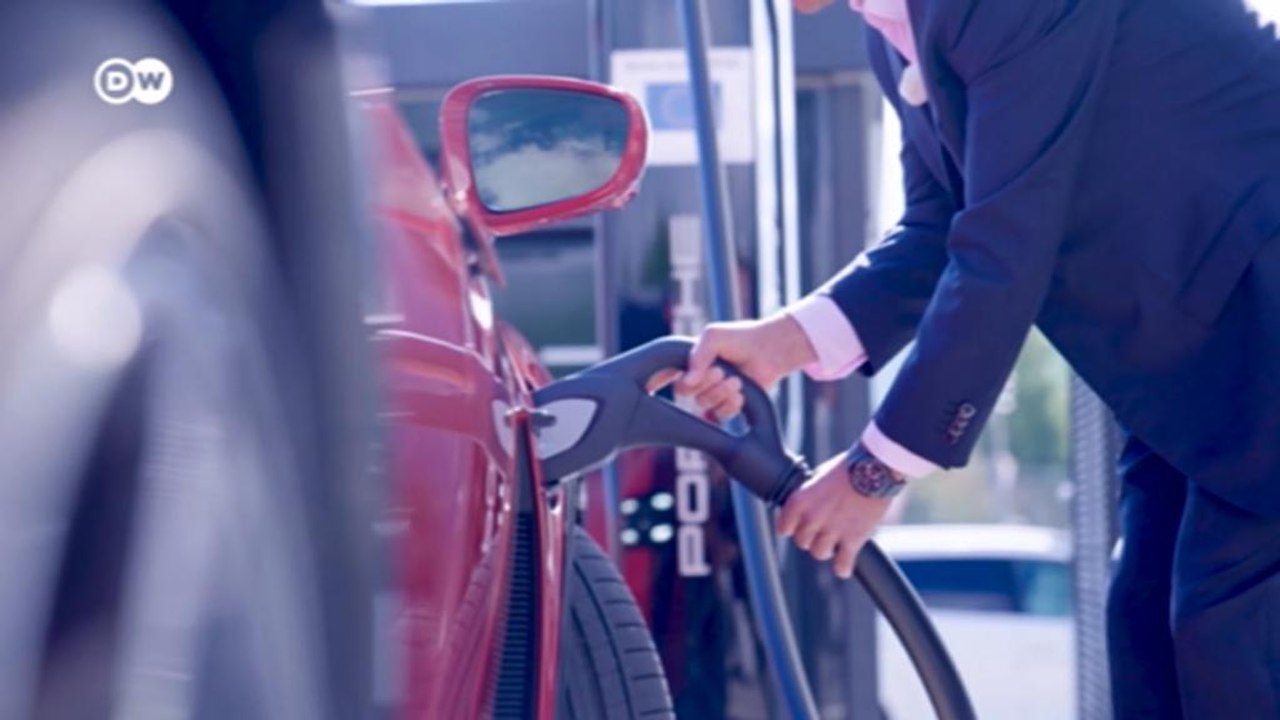 Wie Deutschland bei Batterien für E-Autos aufholen will