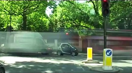 Driving Theory Training: Trailer oficial 1