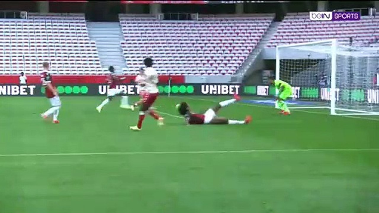 Highlights: Kovac und Nübel mit Elfmeter-Glück