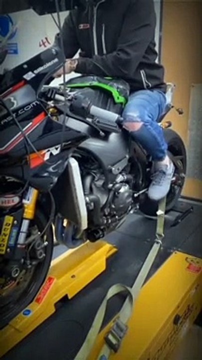 superbike with dynotest