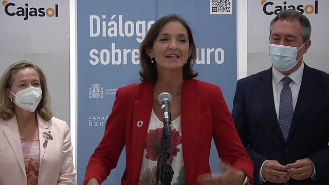 Clamor contra Reyes Maroto por presentar la erupción en La Palma como un “reclamo” turístico