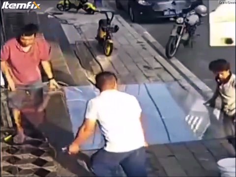 Quand tu viens aider mais que tu n'es pas le bienvenu... Fail