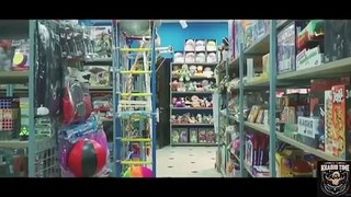 mini khabib hasbullah get caught by police --‍♀️ stealing from the shop(360P)