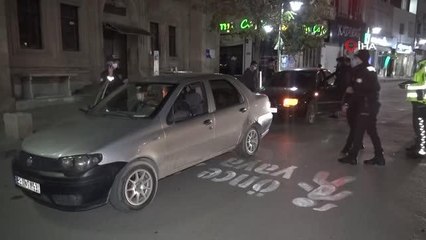 Alkollü araç kullanan genç polise yakalandı