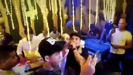 عمر كمال يغني في عيد ميلاد مصطفى كامل