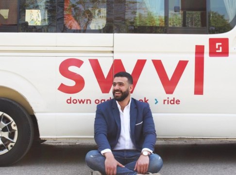 من هو مصطفى قنديل، الذي أشاد به حاكم دبي الشيخ محمد بن راشد آل مكتوم؟