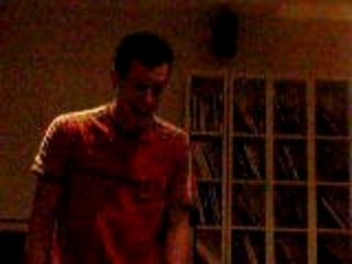 Vidéo soirée chez moi oui-oui en train de faire le con