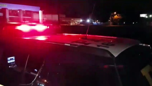 PRF realiza fiscalização de trânsito na BR-277, perto do Trevo da Portal