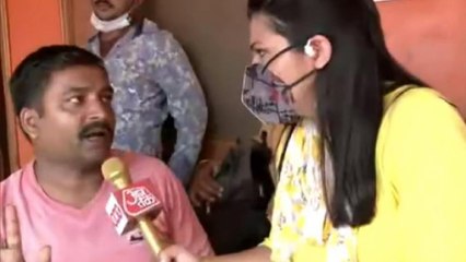Man who first enter in Mahant Giri's room, talks with Aajtak